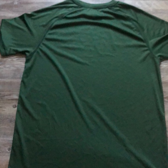USF bulls tee shirt - Picture 2 of 3